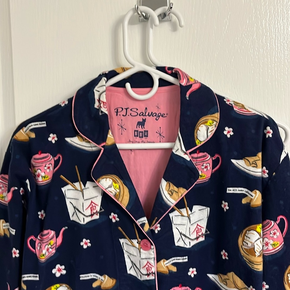 NWT PJ Salvage Women’s Size M Flannel “Takeout Night” PJ Set *Price Firm*